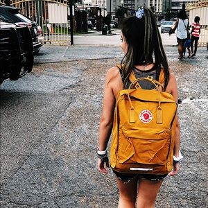 Meet your Posher, Baylie